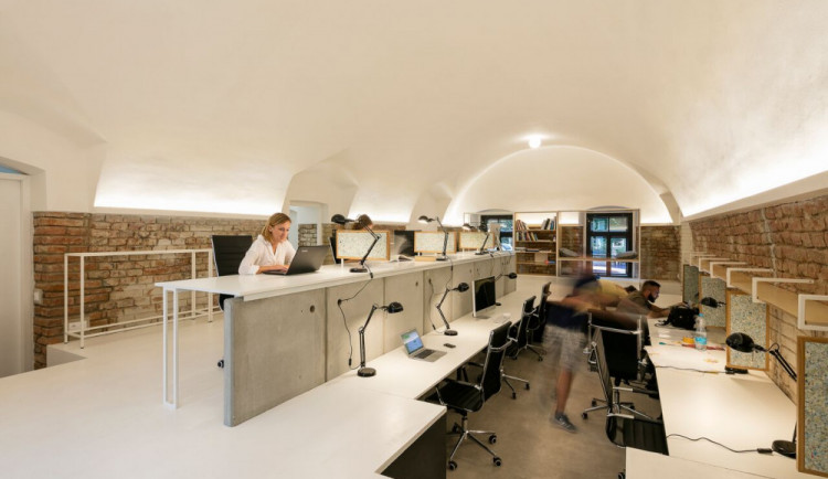 O letošní Českou cenu za architekturu se budou ucházet i olomoucký Vault 42 nebo centrum Baluo