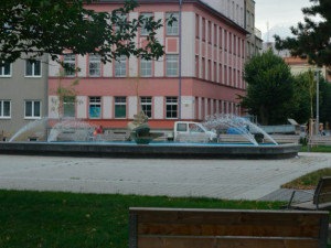 FOTO: Město Prostějov nechalo opravit náměstí Spojenců, investovalo 26 milionů korun