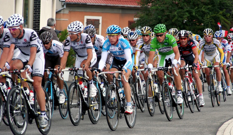 PŘEHLED: Olomouc čeká desátý ročník Czech Cycling Tour. Podívejte se, kudy se jezdci proženou