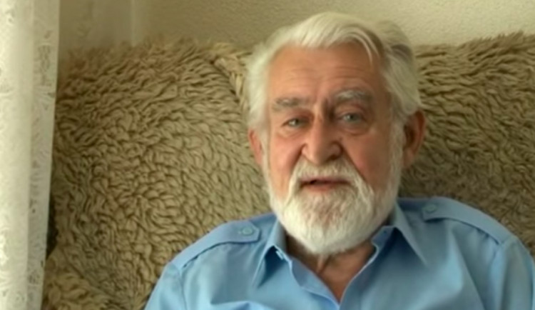 Zemřel herec Ilja Racek. Po studiích začínal v olomouckém divadle