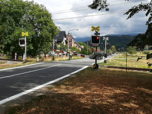 Policisté dohlíželi na chování řidičů na železničních přejezdech. Zjistili jedenáct přestupků