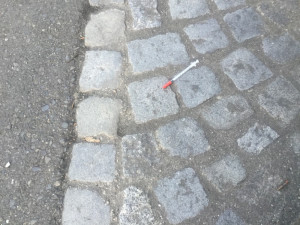 Strážníci řešili další nálezy injekčních stříkaček, tentokrát ve Štítného a Jeremenkově ulici