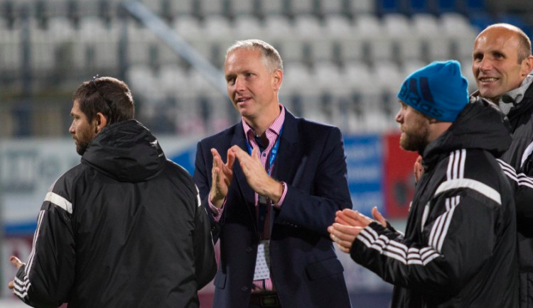 Trenér Sigmy Jílek věří, že neobvyklý čas zápasu se Sevillou mužstvo nerozhodí