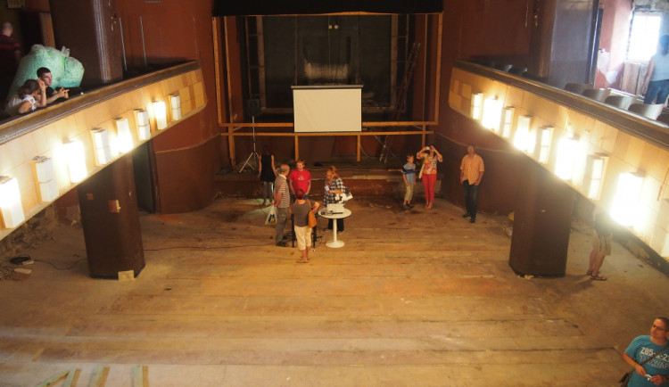 FOTO/VIDEO: Olomoucké Kino Central se naposled před rekonstrukcí otevřelo veřejnosti