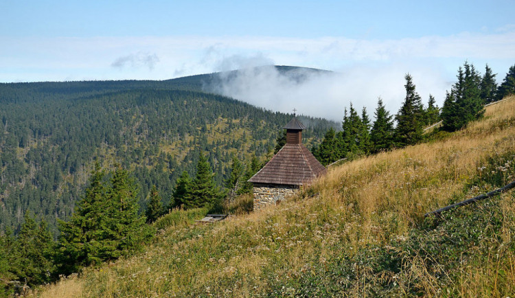 Pivovar Holba pořádá poslední výlet K pramenům Jeseníků. Vydejte se k Vřesové studánce!