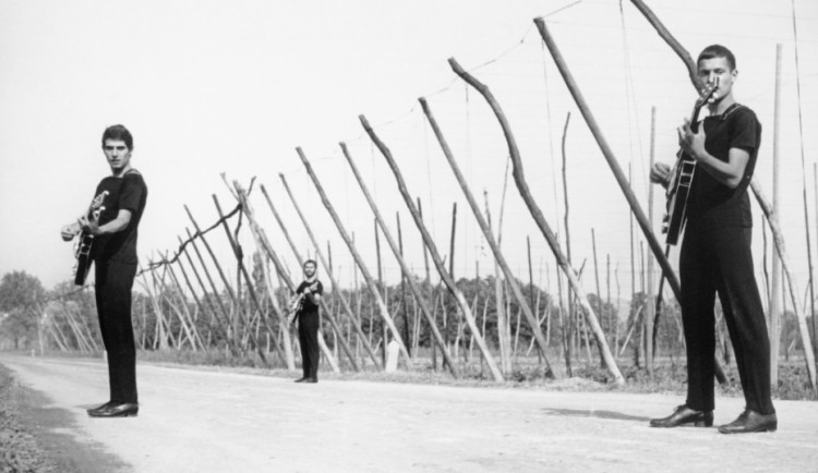 Kino Metropol bude pravidelně promítat české filmové klasiky. Začne se Starci na chmelu