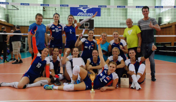 Olomoucké volejbalistky v přípravě dál vítězí. Ovládly mezinárodní turnaj v Praze