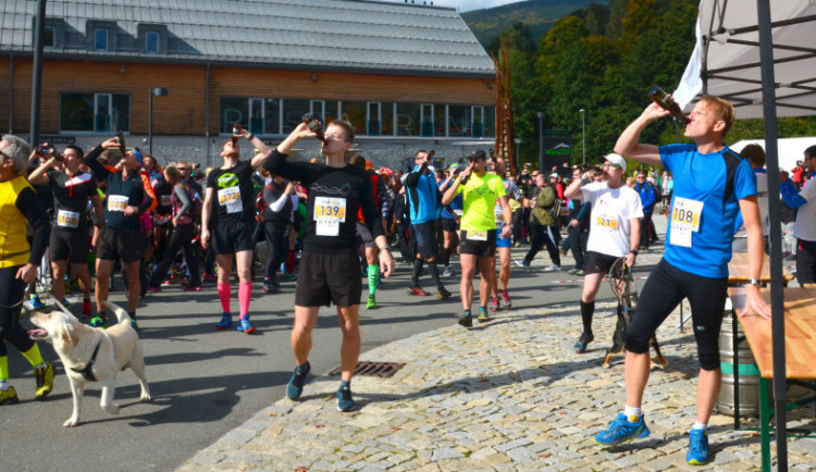 V Koutech nad Desnou již tradičně odstartuje další ročník závodu Beer Treking 2018