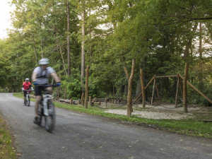 FOTO: Cyklostezka Litovelským Pomoravím zůstává neprůjezdná, most se bude opravovat do konce ledna