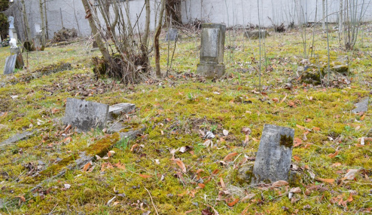 Z části hřbitova na Nové Ulici se stane park