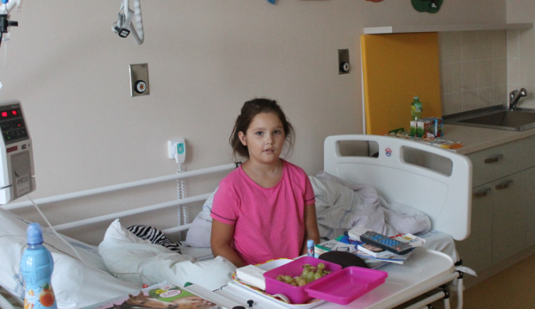 V prostějovské nemocnici bylo dnes slavnostně otevřeno zrekonstruované dětské oddělení