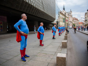 Každý čtvrtý senior na Olomoucku přeposílá řetězové e-maily. Pomoci má čtvrteční přednáška v Olomouci