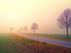 POČASÍ NA ČTVRTEK: Polojasno a šestnáct stupňů