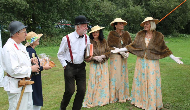 Koncert Sester Havelkových s orchestrem a 100 let První republiky