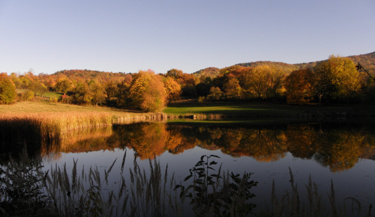 POČASÍ NA NEDĚLI: Ani dnes nás jasná obloha a příjemné teploty neopustí