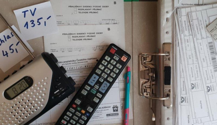 Platíte koncesionářské poplatky? Hříšníkům může hrozit až několikatisícová pokuta