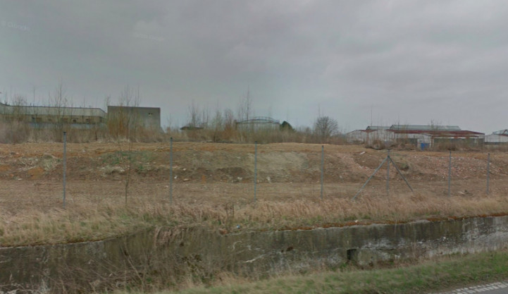 Bývalé vojenské kasárny v Neředíně by se měly už příští rok změnit v podnikatelskou zónu