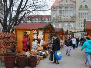 Prostějov zveřejnil ceny pronájmu stánků pro vánoční trhy. Nejvíce zaplatí prodejci alkoholu