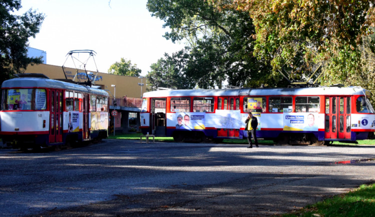 Budoucnost tramvají „u letadla“? V řešení je možný přesun na jiné místo, kulturní prostor i kavárna