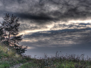 POČASÍ NA PONDĚLÍ: Začátek týdne bude chladný a deštivý