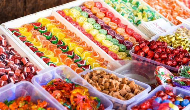 Recidivista ukradl cukrovinky za pár korun, teď mu hrozí až tři roky za mřížemi