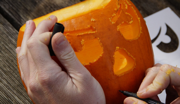 VÍKEND PODLE DRBNY: Zajděte na FuckUp Night, do divadla na Beatles nebo si zabruslete