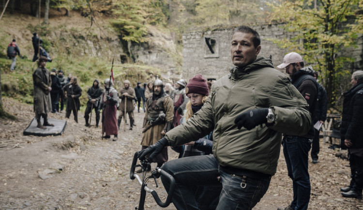 Petr Jákl natáčí historický velkofilm Jan Žižka. Zahraje si v něm Marek Vašut, Ondřej Vetchý a také hollywoodské hvězdy