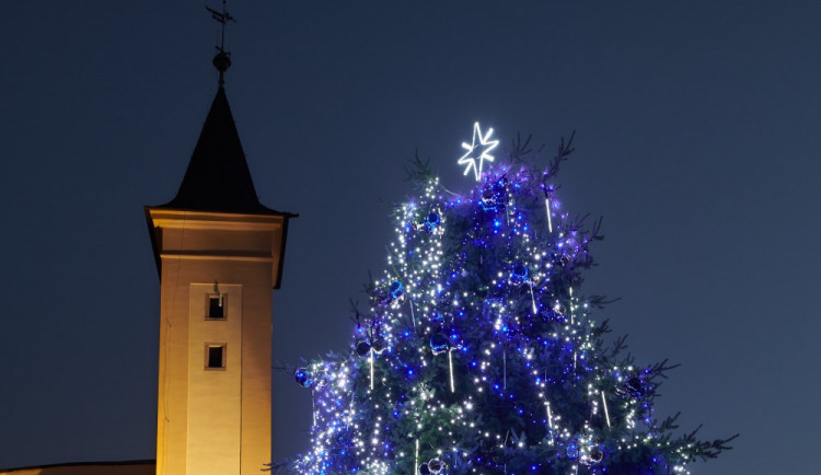 Zábřeh rozsvítí vánoční strom i světelnou výzdobu 2. prosince