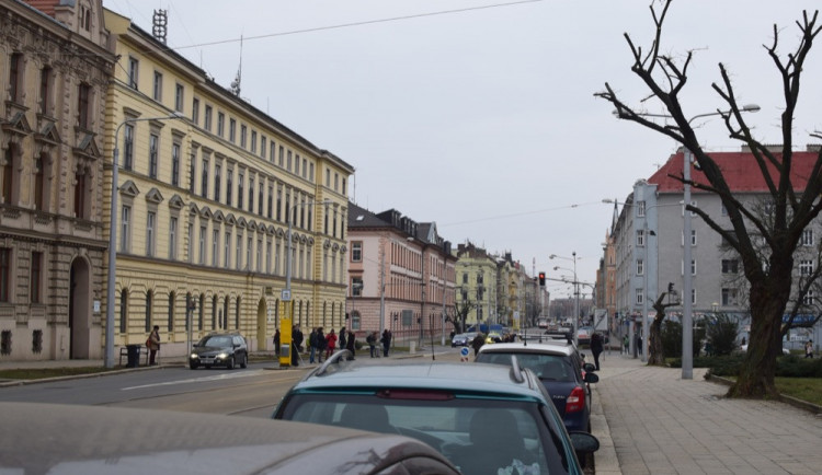 Provoz na Masarykově třídě je v normálu, tvrdí město. Zároveň však hledá varianty možných řešení