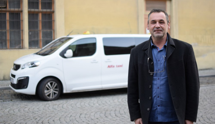 Naši řidiči jsou vstřícní k zákazníkům a dokonale znají Olomouc, říká jednatel Alfa taxi Martin Smetana