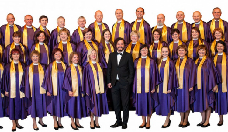 VIDEO: Ve Vlastivědném muzeu v Olomouci vystoupí nejslavnější slovenský gospel The Gospel Family