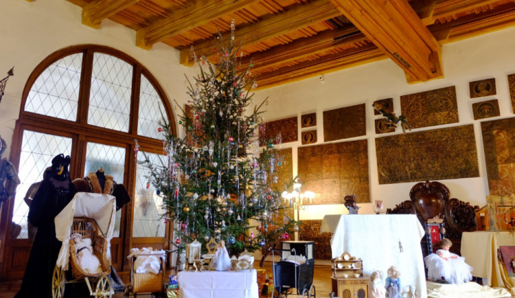 VÍKEND PODLE DRBNY: Přijedou čerti z Rakouska, talentovaný fotograf zahájí svou první výstavu a můžete zajít na hrad