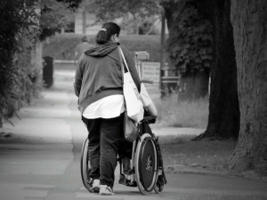 Znáte lidi, kteří pomáhají zdravotně postiženým? Nominujte je na Cenu hejtmana
