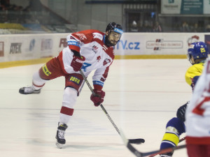 Kohouti porazili bruslaře 4:1 a z Boleslavi dovezli tříbodovou nadílku. Strapáč dal hattrick