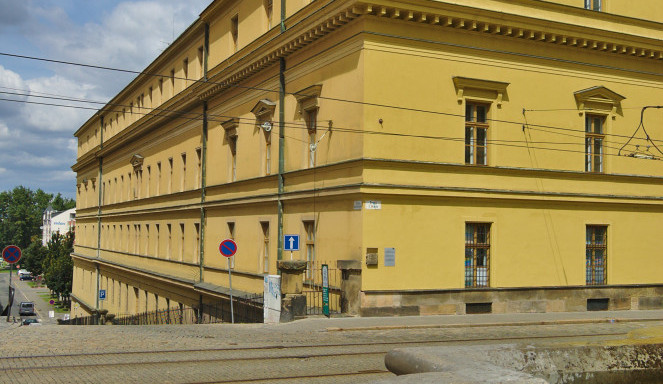 V opuštěné budově Hanáckých kasáren budou sídlit úřady z celého města