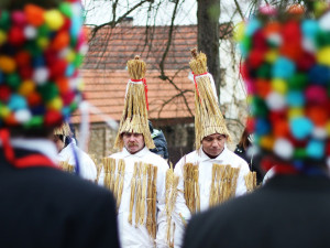 Rej masek, zabijačka, kejklíři. V únoru oživí centrum města masopustní veselí