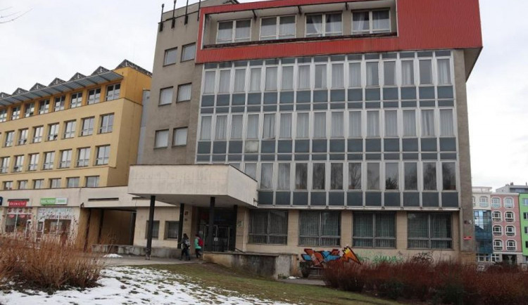 Přerovská radnice chystá zateplení budovy pro zdravotnickou školu