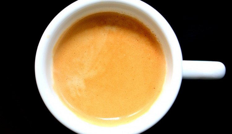 Mladík v podmínce ukradl kávu, teď nejspíš půjde do vězení