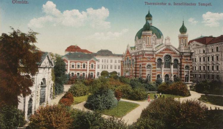 Olomoučané si tento týden připomenou výročí osmdesát let od zapálení olomoucké synagogy českými fašisty