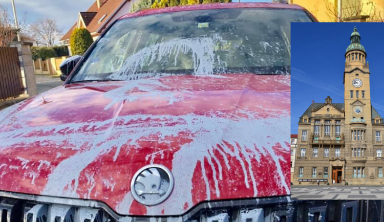 Vyjádření zastupitelky Naiclerové hraničí s pomluvou, hájí město náměstek primátora Pospíšil