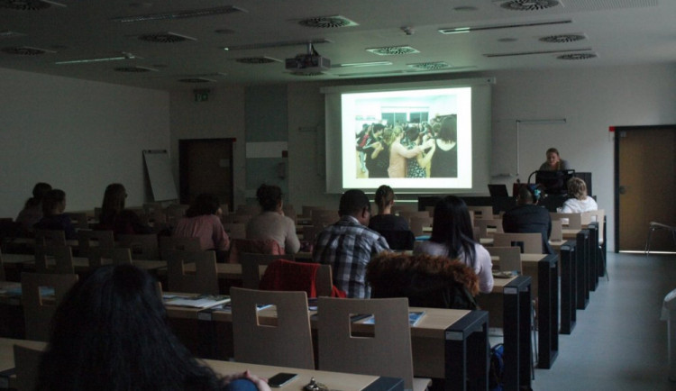 Noc vzdělávání nabídne přednášky a diskuze. Dozvíte se víc i o unschoolingu a zero waste