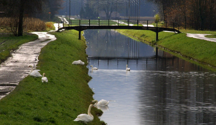 POČASÍ NA SOBOTU: Dnes bude skoro jasno a teploty kolem sedmnácti stupňů