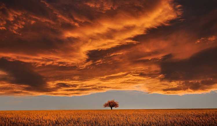 POČASÍ NA ČTVRTEK: Čeká nás polojasno až oblačno a mírný vítr