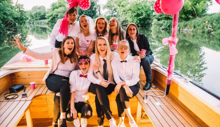 Loď Marie Terezie je na Moravě pátým rokem. Letos chystají Plavby Olomouc řadu novinek