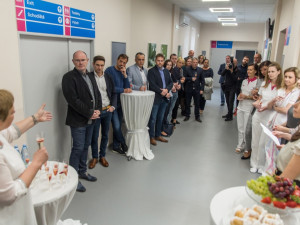 FOTO: Olomoucká EUC Klinika byla slavnostně otevřena na nové adrese, nabídne příjemné prostory i nejmodernější mamograf