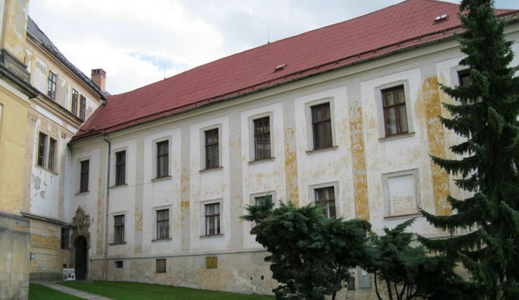 Šternberský klášter chystá stálou expozici i zážitkové prohlídky