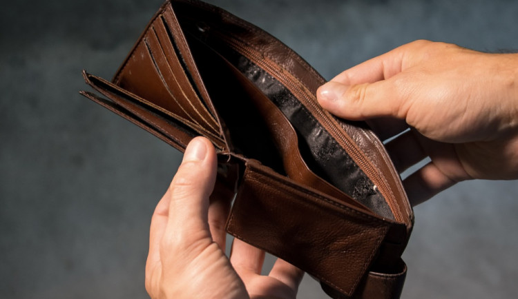 Na Výstavišti Flora byli okradeni dva muži. Zloděj jim sebral peněženky z kapsy bundy