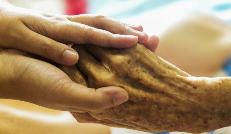 Olomoucká charita rozšířila hospicovou péči na celý kraj