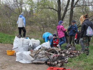 Dobrovolníci v Zábřehu posbírali tři tuny odpadu