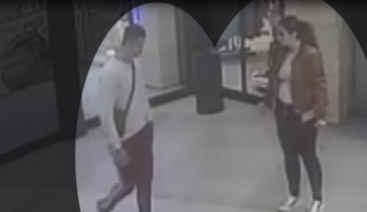 VIDEO: Muž a žena ukradli v Šantovce oblečení za 16 tisíc. Pátrá po nich policie